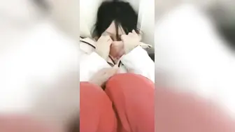 青涩校服小妹妹