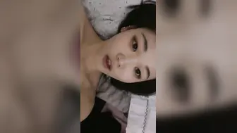 漂亮的纹身小妹妹