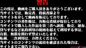 1月份新流高清设备偸拍大众洗浴中心女客换衣室和洗浴间内部春光入镜的几个年轻妹子真不错一个奶子很坚挺一个超级大