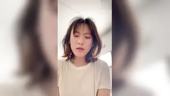 约炮骚逼女友大学生~每一个女神的最爱吃鸡鸡~激情做爱性交~无套抽插内射~激情高潮啪啪~艹得她爽爽不要不要的！