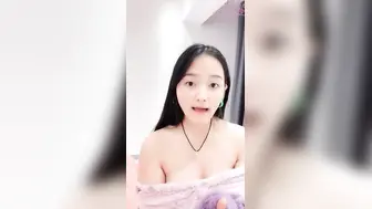 卡哇伊邻家小妹妹，多毛超嫩小穴 22 (1)